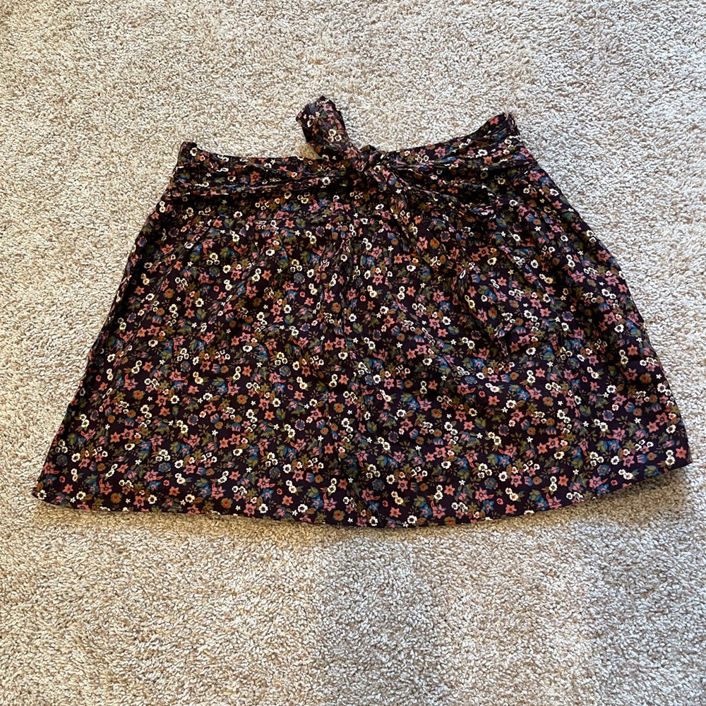 I love H81 floral mini skirt